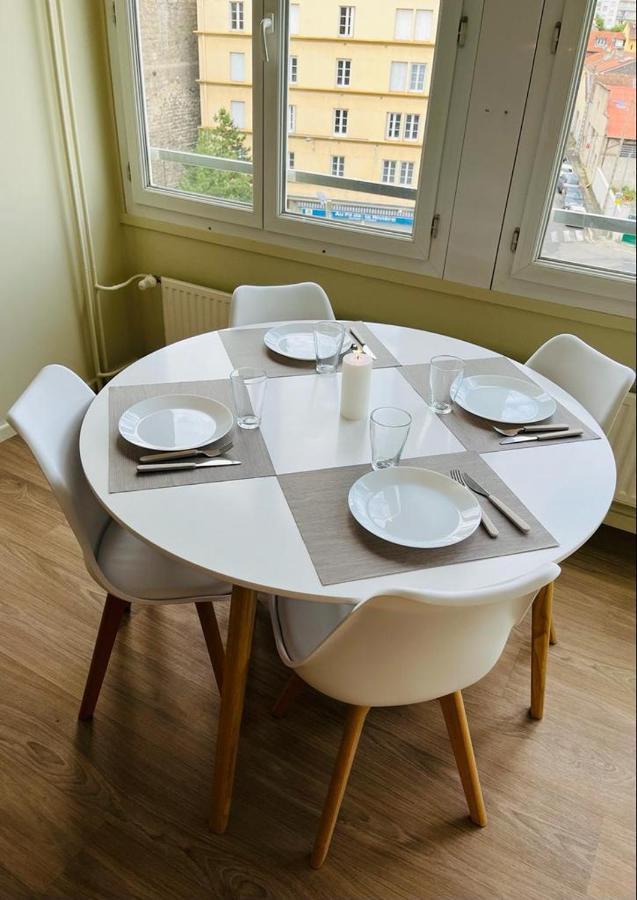 Espace 500 - Cosy, Wifi & Vue Sur La Ville Saint-Etienne  Esterno foto